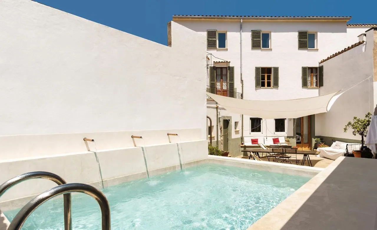 Townhouse Can Felip By Sunvillas Mallorca Pollenca