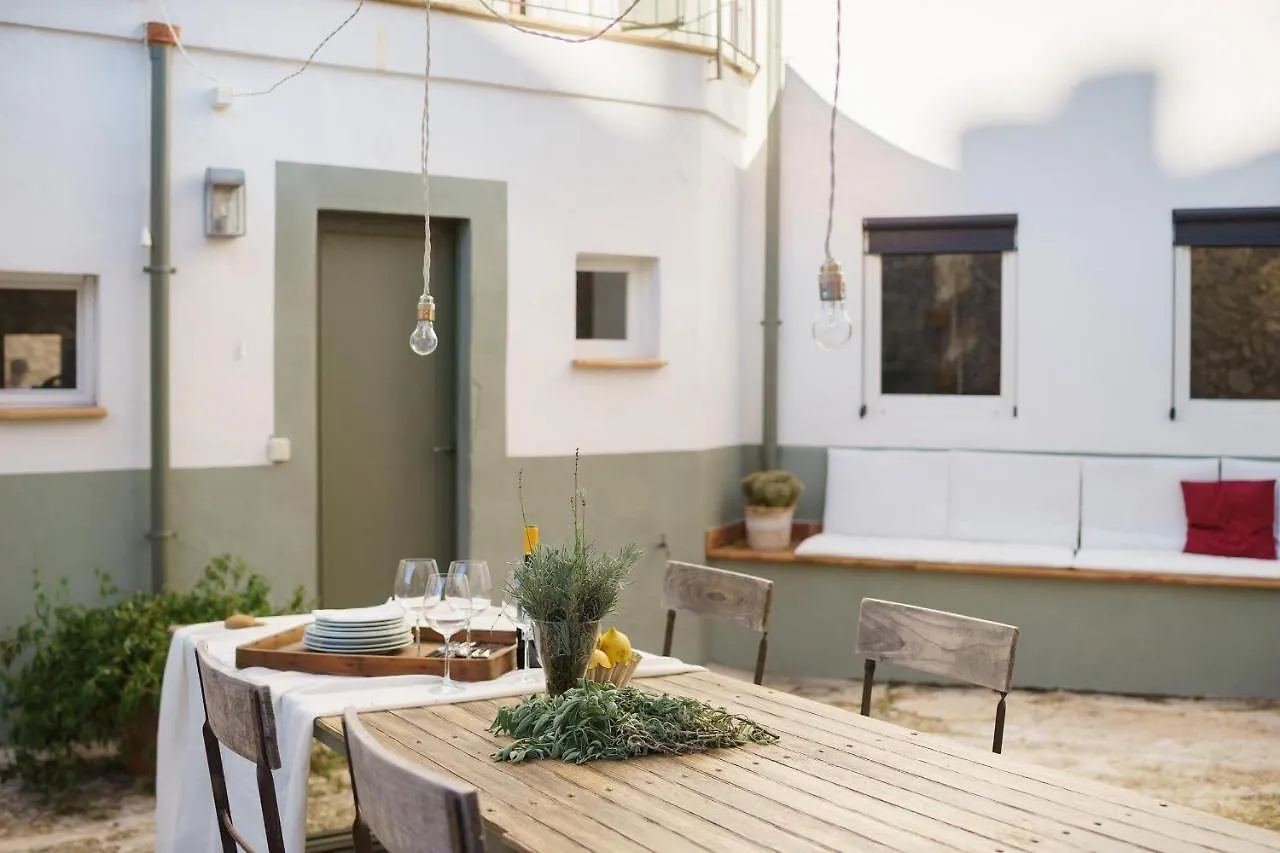 Townhouse Can Felip By Sunvillas Mallorca Pollenca Spain