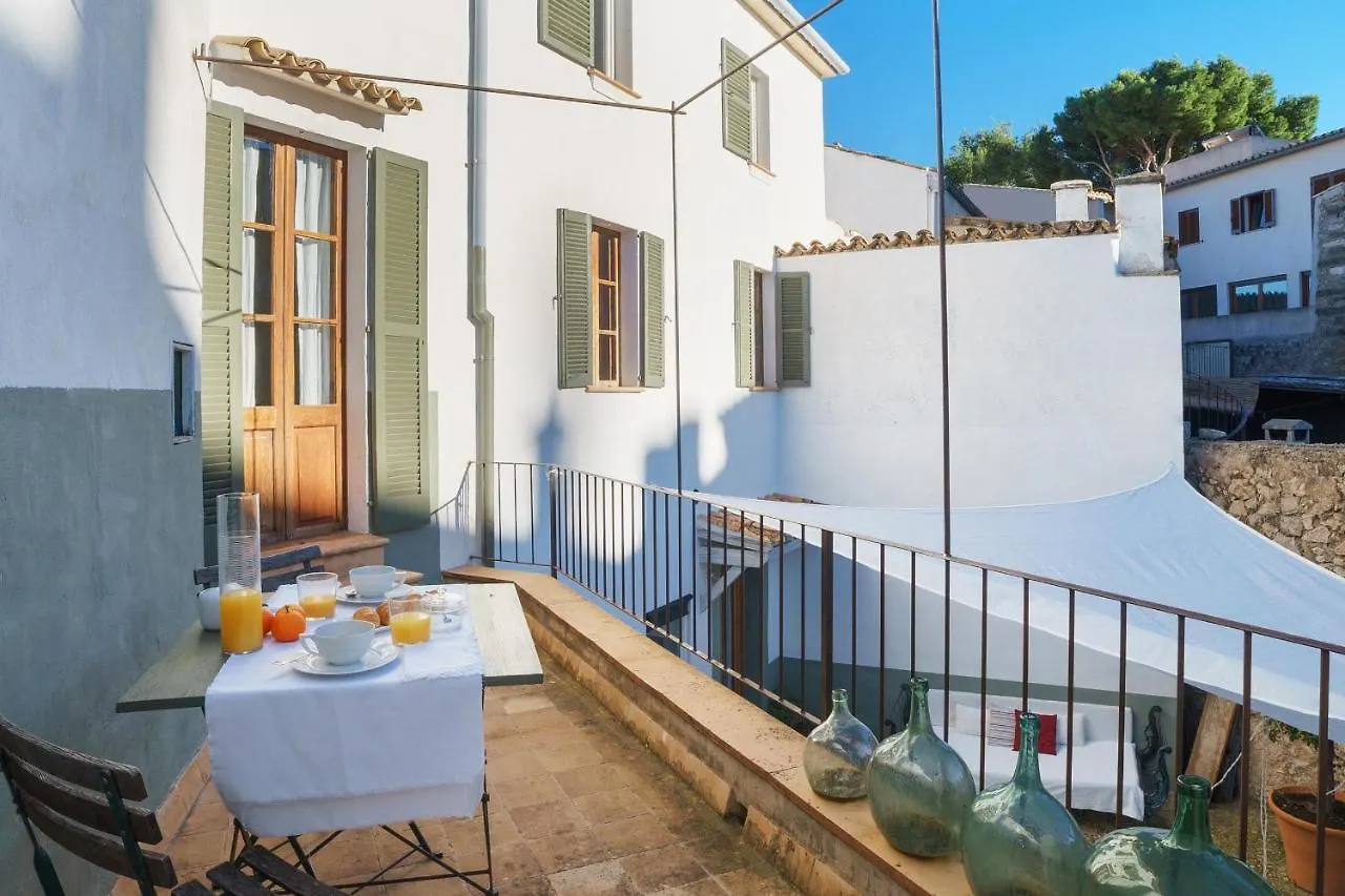 Townhouse Can Felip By Sunvillas Mallorca Pollenca
