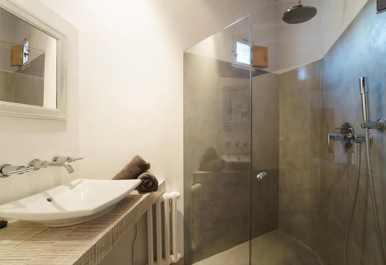 Townhouse Can Felip By Sunvillas Mallorca Pollenca Spain